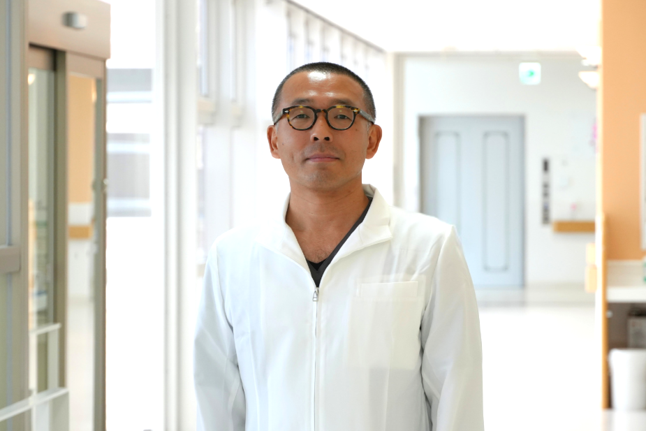 青山　達郎 写真